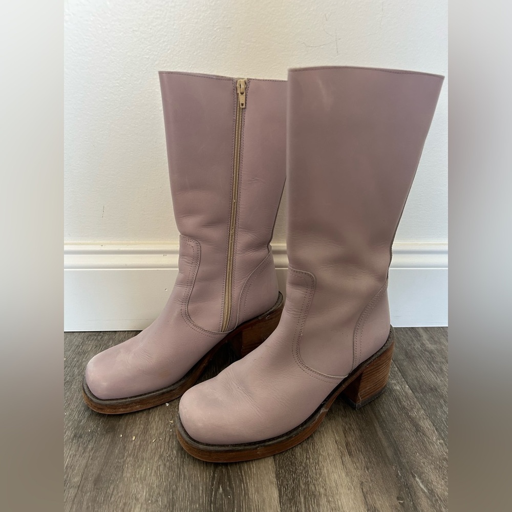 Women's lavender Leather Boots.  Made in Spain.
